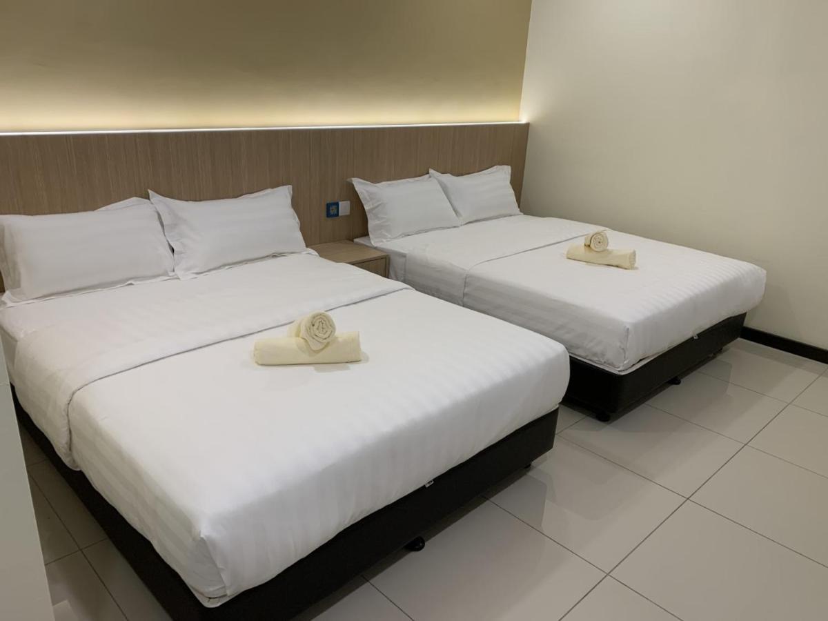 M Quality Hotel กัวมูสัง ภายนอก รูปภาพ