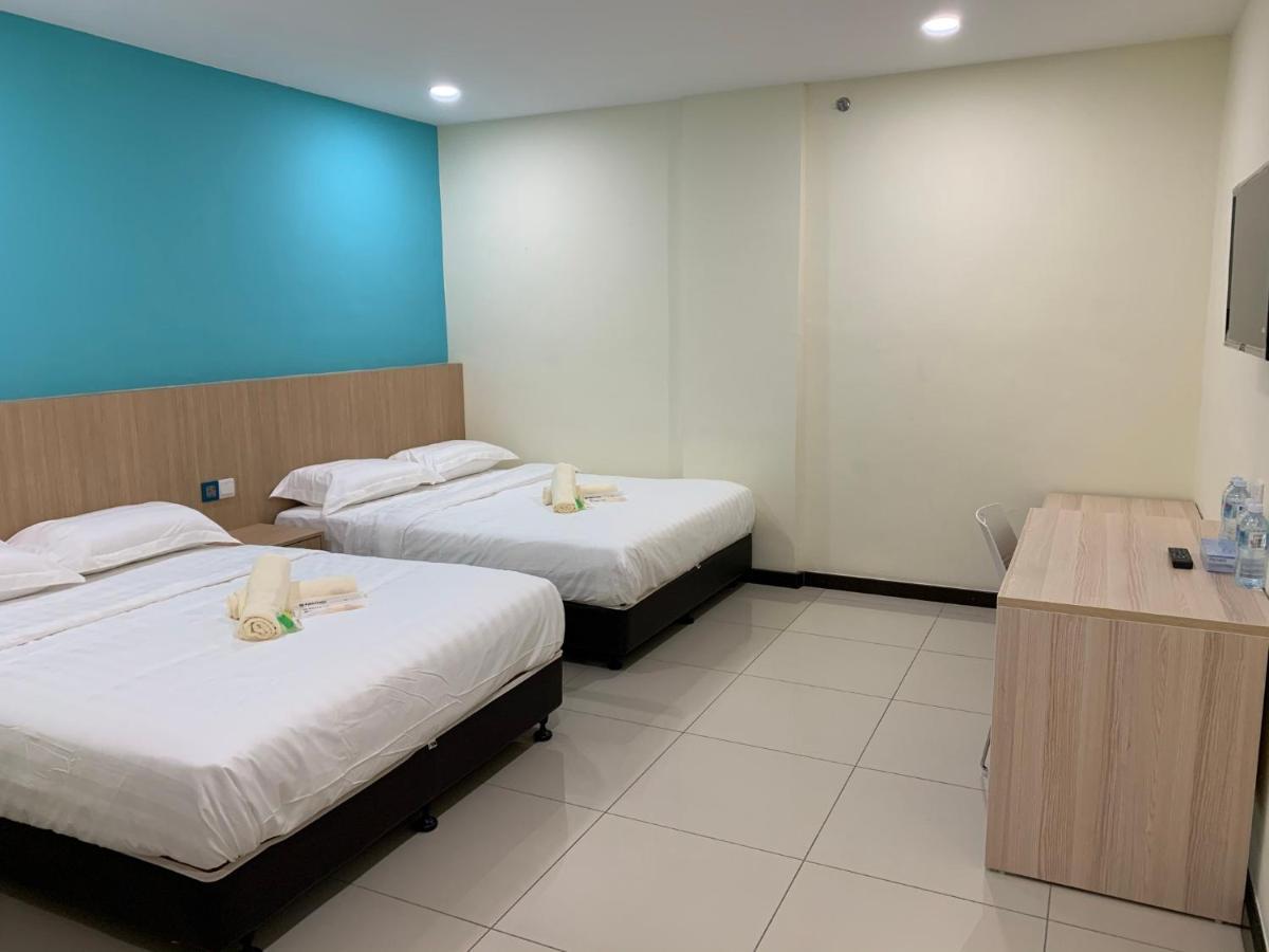 M Quality Hotel กัวมูสัง ภายนอก รูปภาพ